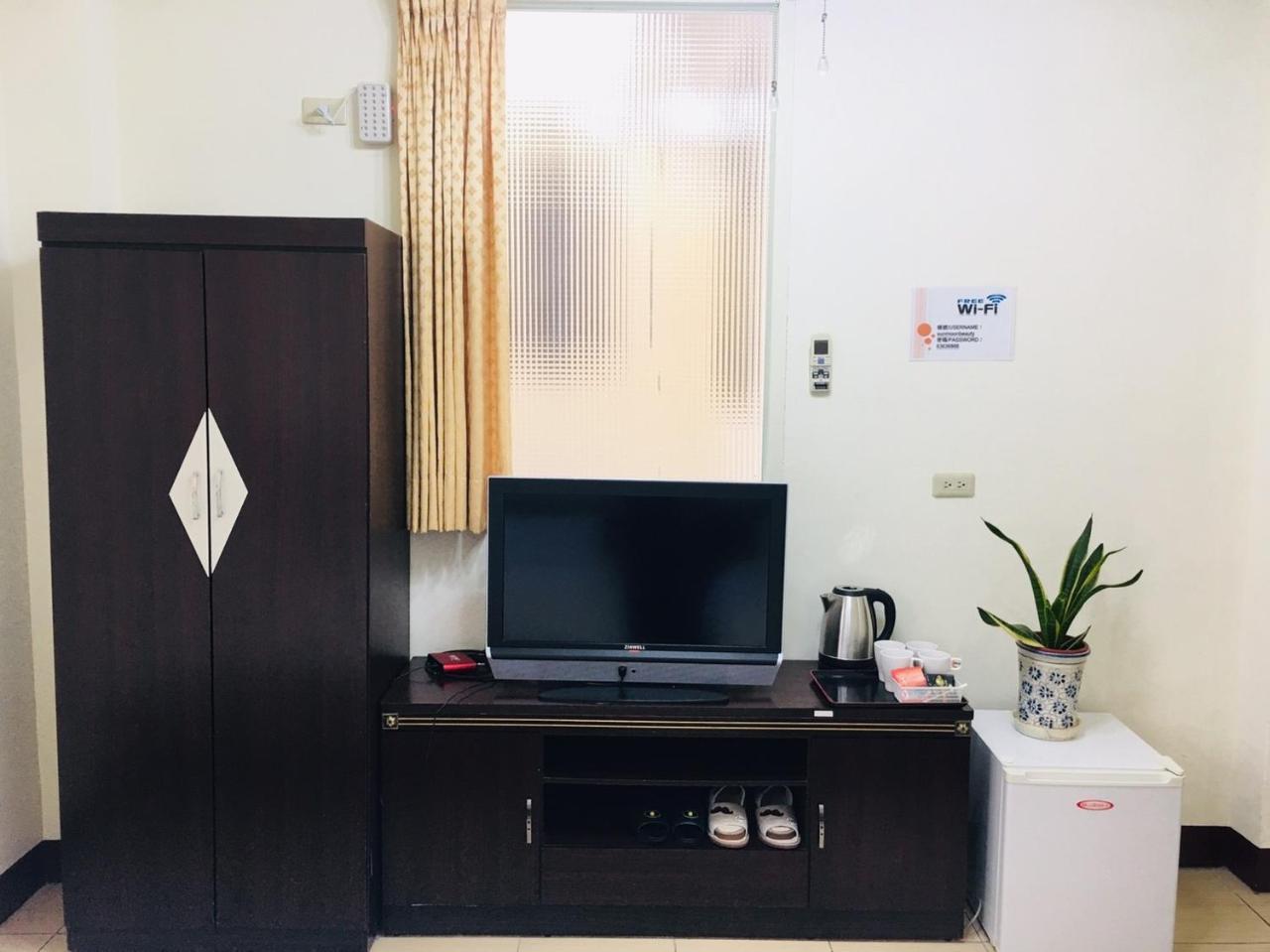 Sun Moon Beauty Apartment Yuchi Exterior photo