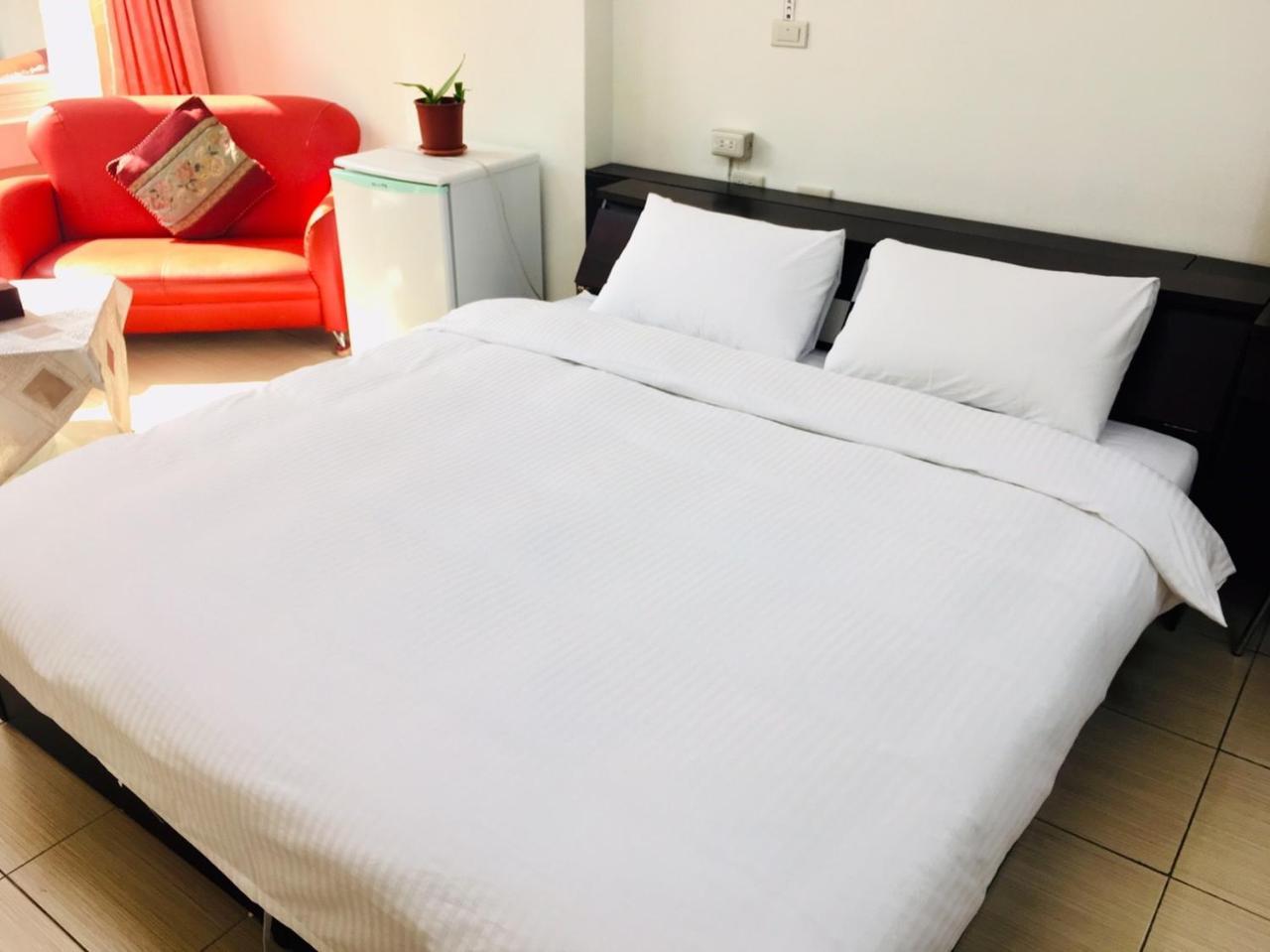 Sun Moon Beauty Apartment Yuchi Exterior photo